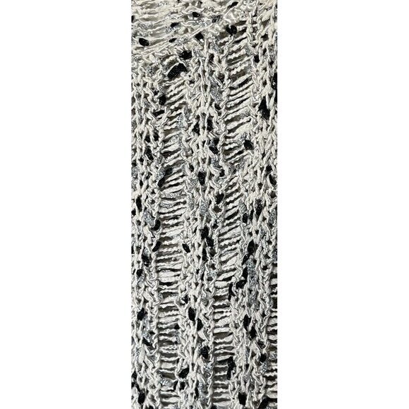 Alice +Olivia Ivory Black Silver Shimmery Crochet Knit Sweater Pullover Top - Picture 3 of 9
